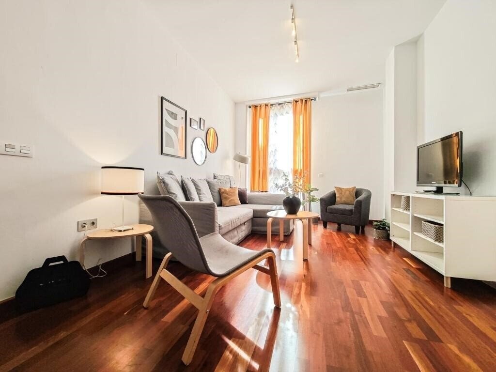 Zdjęcie Apartamentos Torre De La Plata 3*