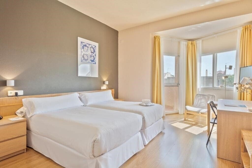 Obraz Hotel Trh La Motilla Business & Cultural 4*