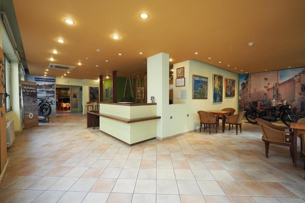 Zdjęcia Hotel Montserrat 2*