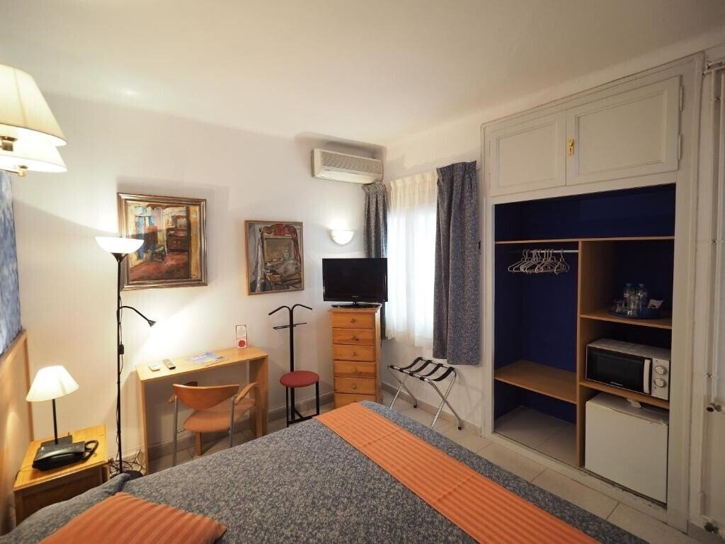 Obraz Hotel Montserrat 2*