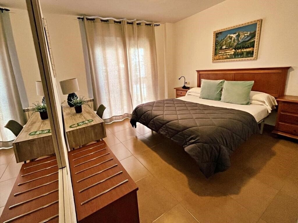 Изображение Oreneta 2*