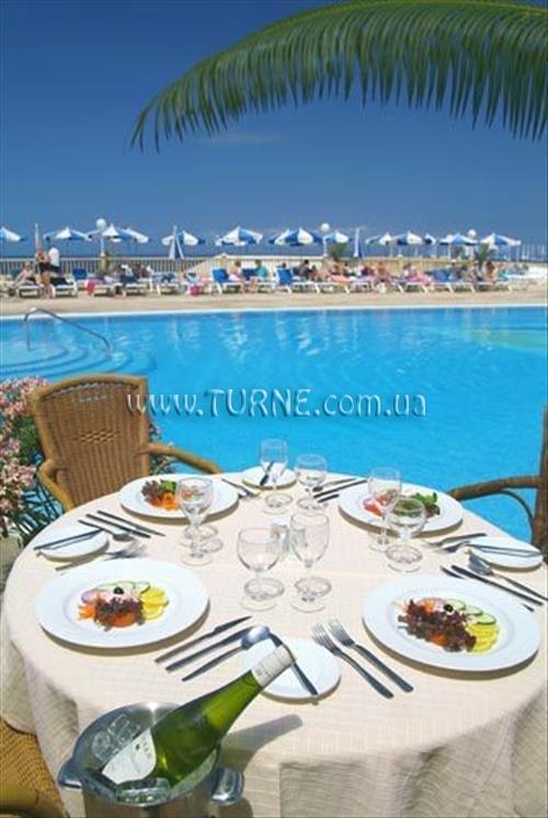 Фотографія Pearly Grey Ocean Club 4*