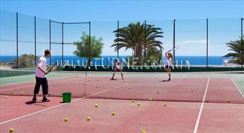 Фотография Apartamentos Tropical Park 4*