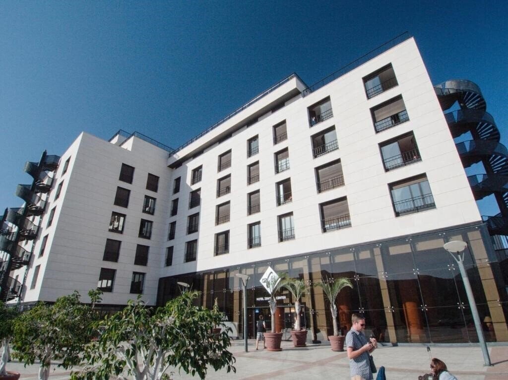 Zdjęcia Zentral Center 4*