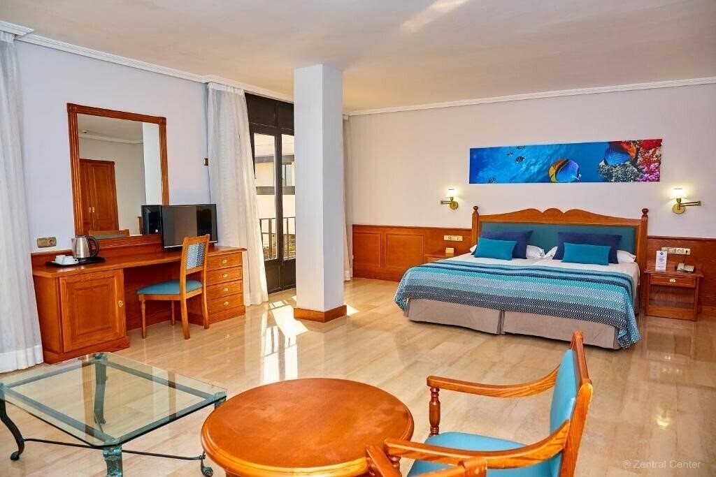 Zdjęcie Zentral Center 4*