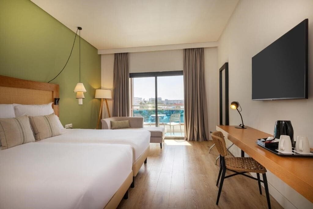 Картинка Aluasoul Costa Adeje 4*