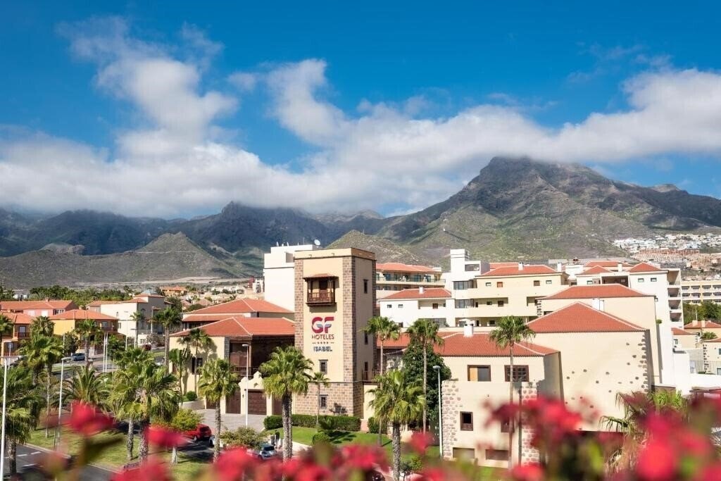 Hotel Isabel Family 4*