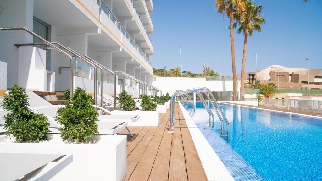 Zdjęcie Ocean View (ex. Aparthotel Club Bonanza) 4*