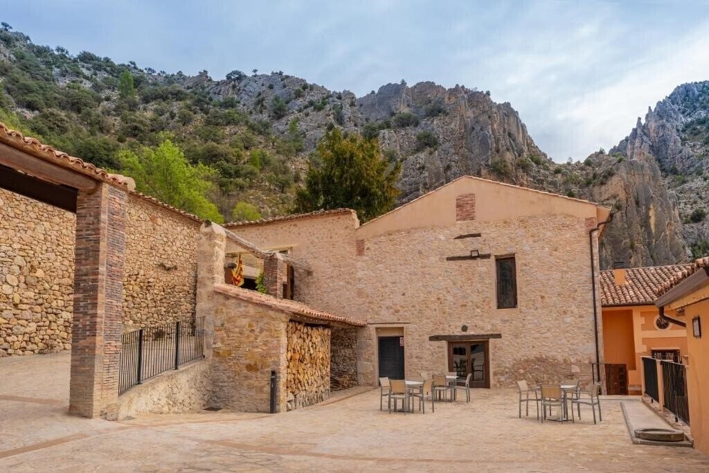 Zdjęcie Hostal De La Trucha 4*