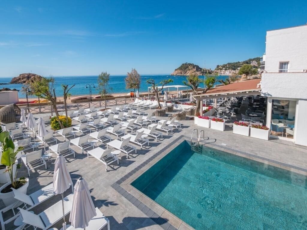 Готель Golden Mar Menuda 4*