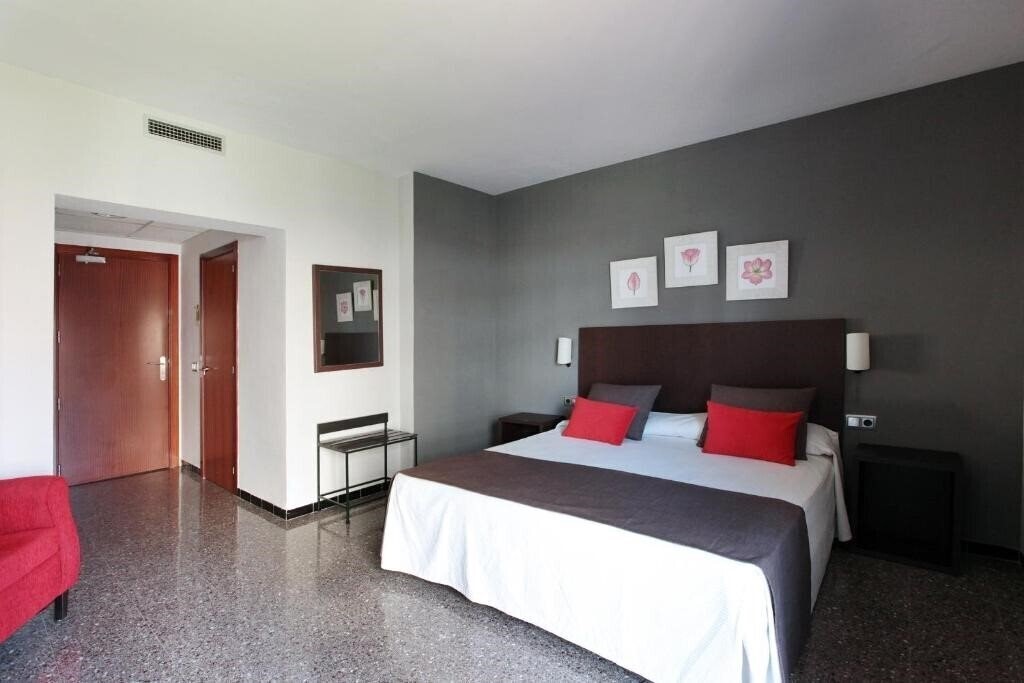 Hotel Marblau Tossa 1*