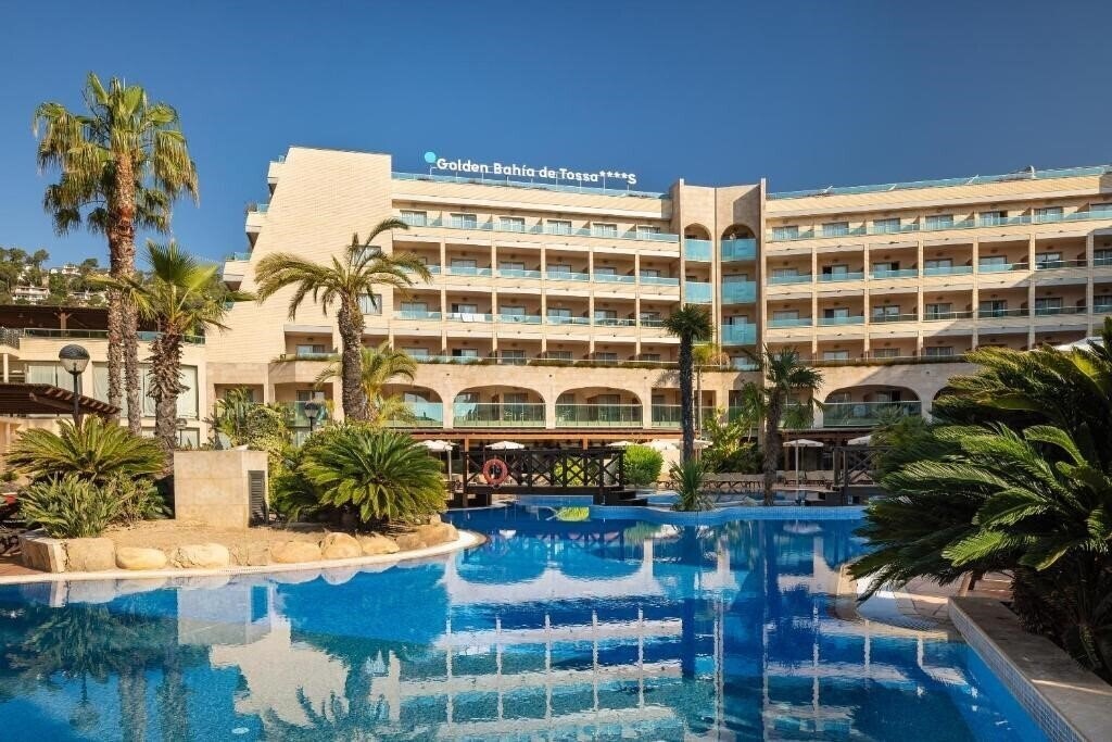 Готель Golden Bahia de Tossa & SPA 4*