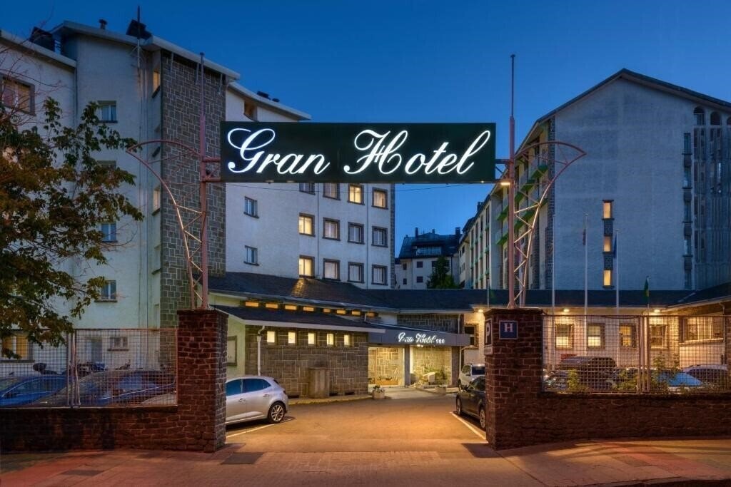 Hotel Gran Hotel De Jaca 3*