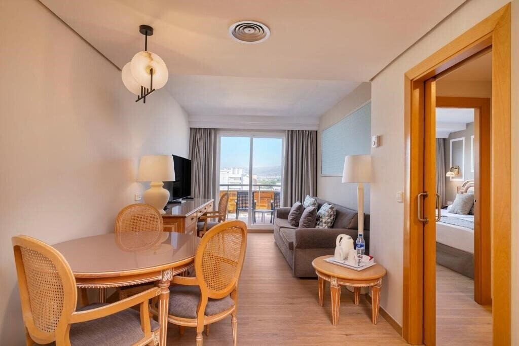 Zdjęcie Peniscola Plaza 4*