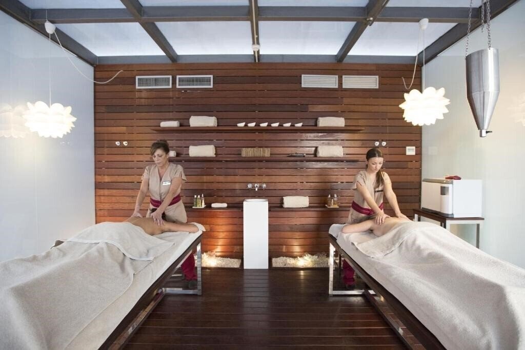 Фотографія Hospes Palau De La Mar 5*