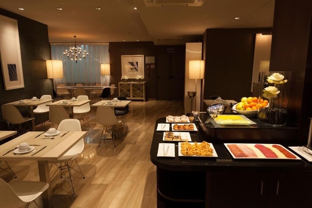 Фотографія Conqueridor 4*