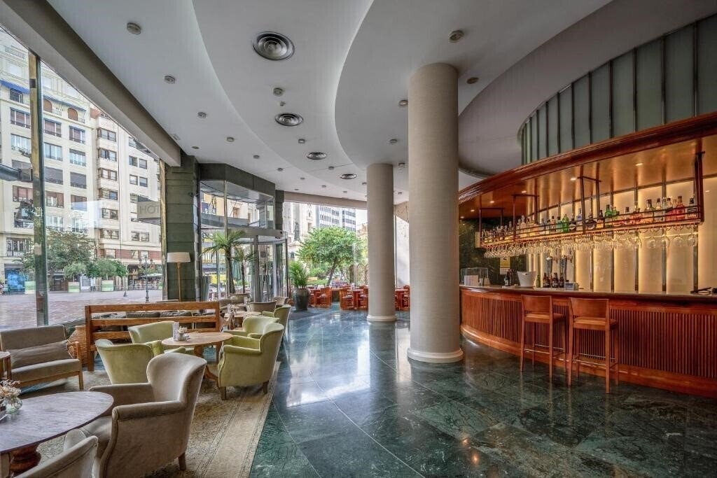 Zdjęcia Melia Plaza 4*