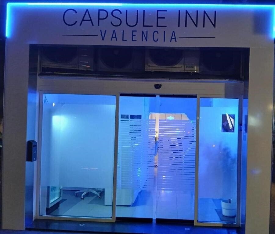 Zdjęcie Capsule Inn Valencia хостел