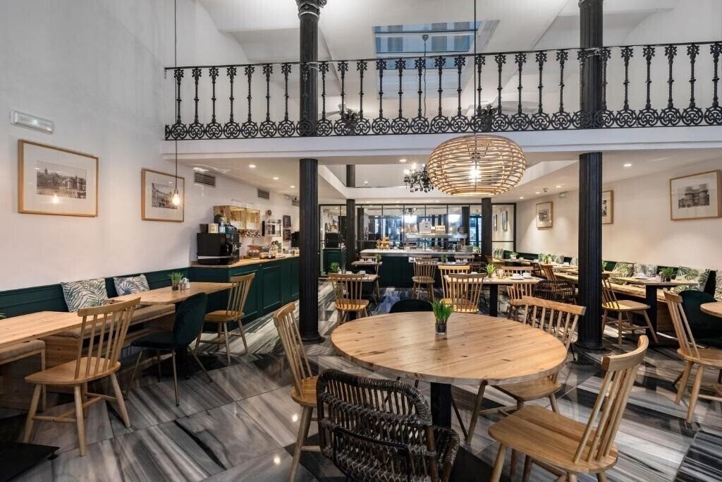 Obraz Petit Palace Plaza De La Reina 3*