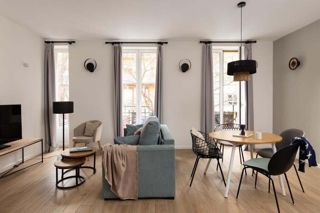 Готель Libere Valencia Abastos Apartments 3*