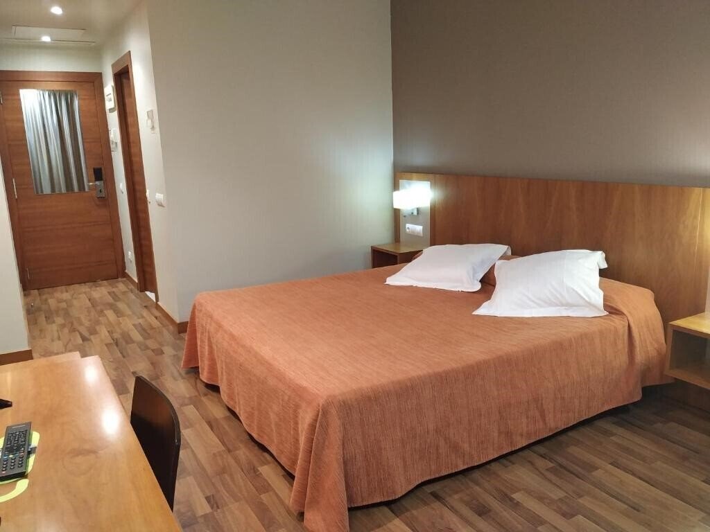 Фото AS Hoteles Torrent (ex. AS Express Torrent) 2*