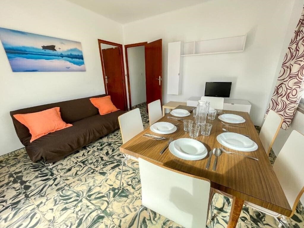 Zdjęcie Apartamentos Gandia Daimuz 3000 2*