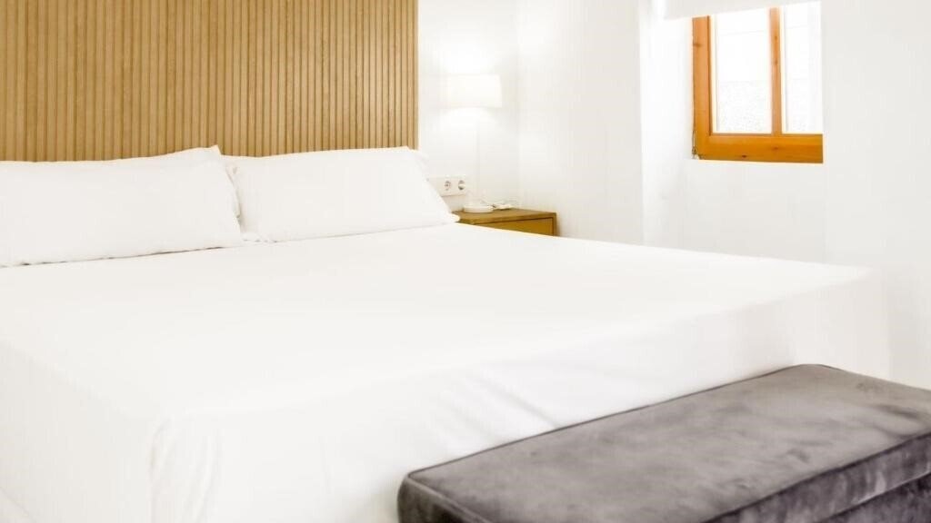 Zdjęcia Catalina Suites Apartments Downtown Valencia 4*