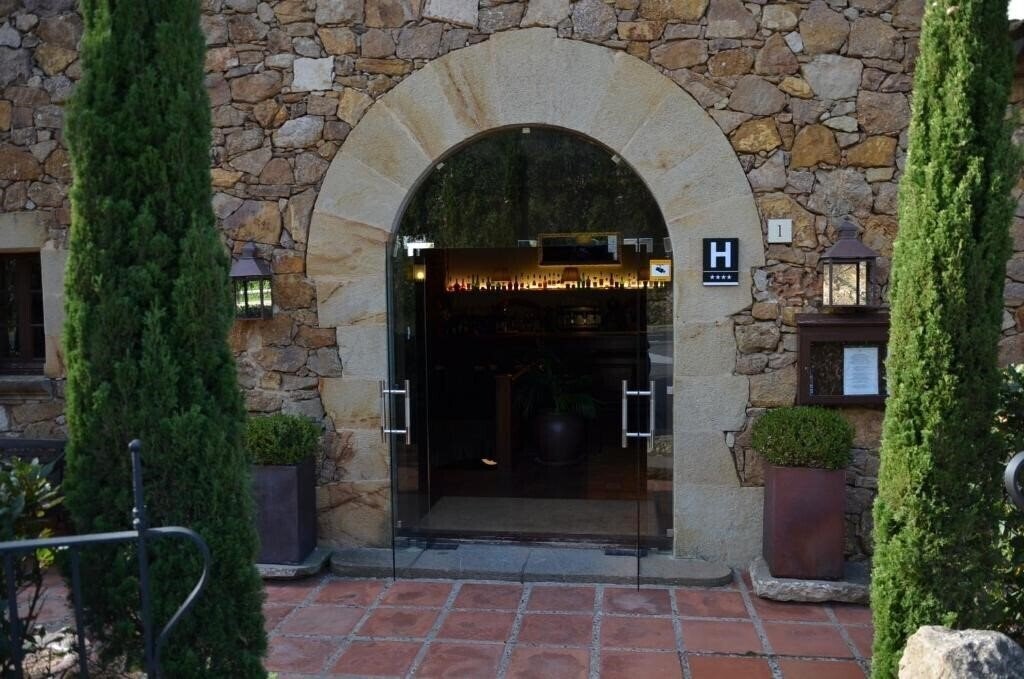 Zdjęcie Restaurant Galena Mas Comangau 4*