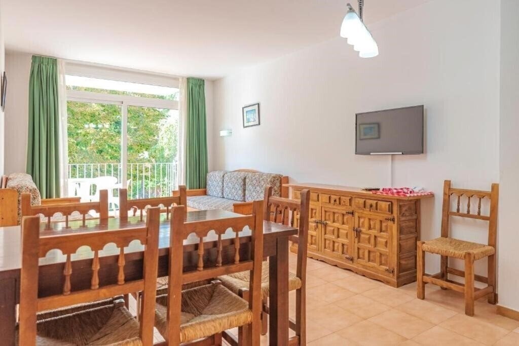 Zdjęcie Apartaments Turistics Comte D'Empuries (ex. Apts Gran Reserva) 2*