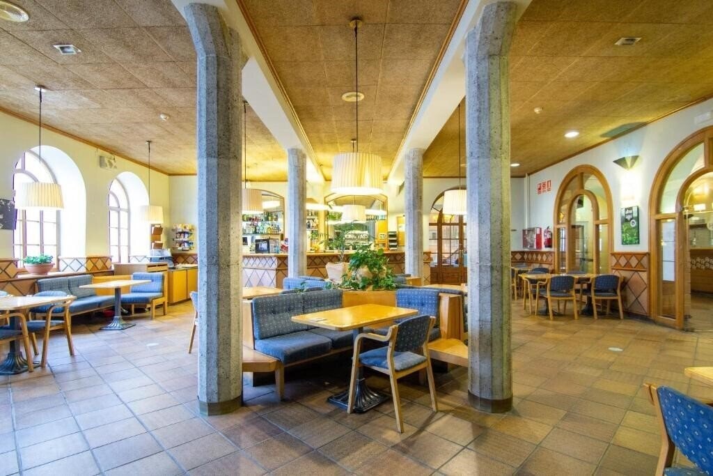 Obraz Apartaments Vall De Nuria (ex. Hotel Vall de Nuria, Hotel & Apartaments Vall de Nuria) 3*