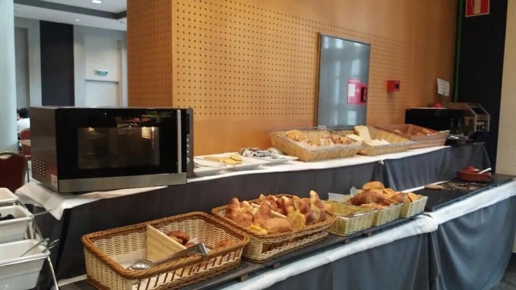 Фото 1881 Hotel Balneario Vichy Catalan (ex. Balneario Vichy Catalan) 3*