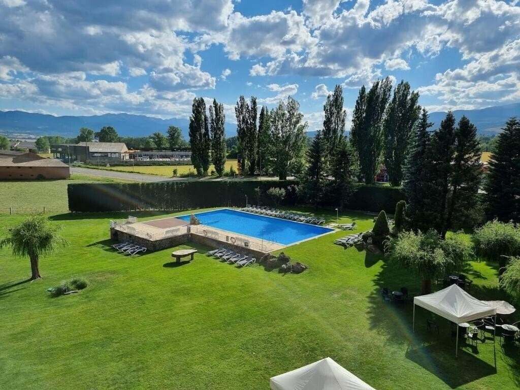 Фотографія Park Hotel Puigcerda & SPA 3*