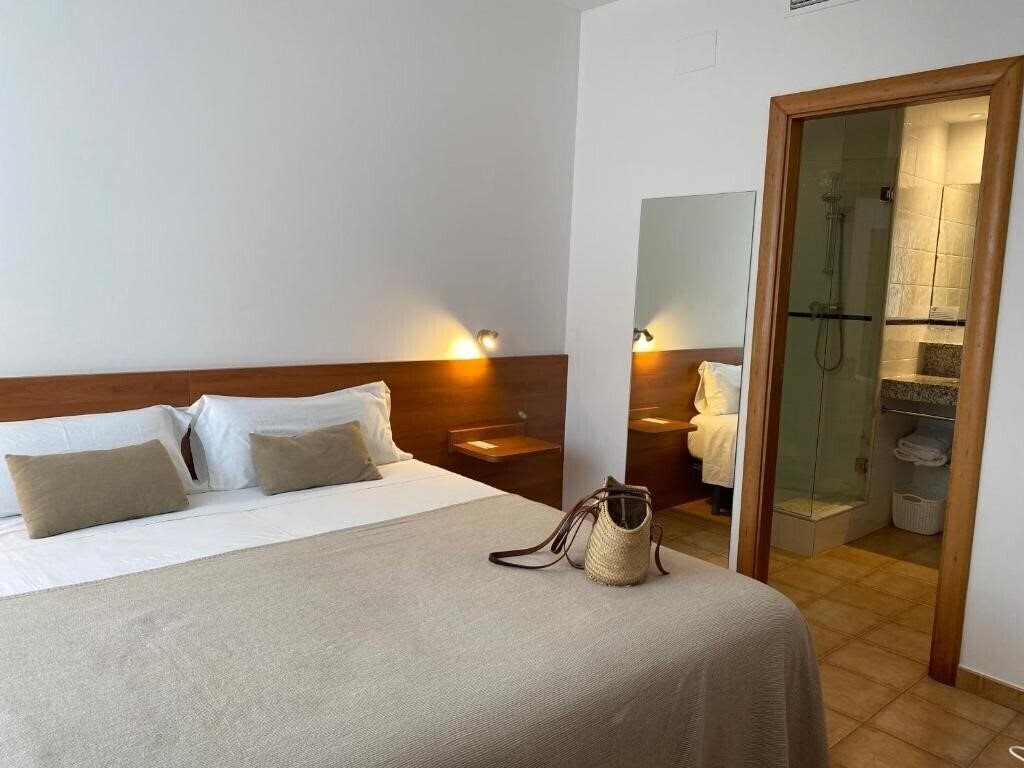 Zdjęcia Hostal Vehi 3*