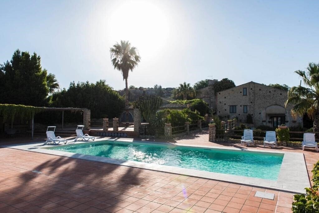 Zdjęcie Agriturismo Baglio Lauria 4*