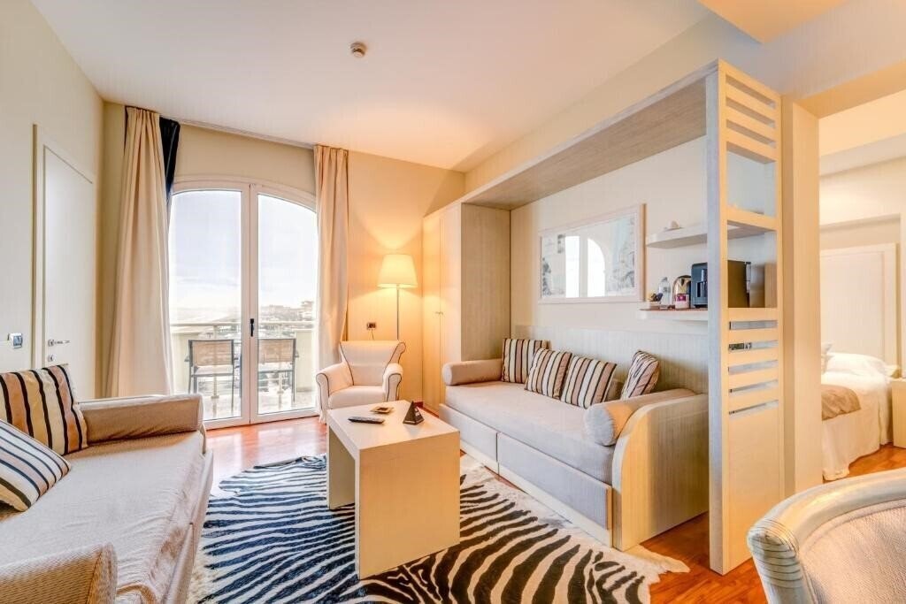 Zdjęcie Terrazza Marconi 4*