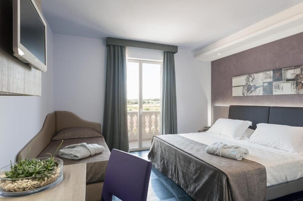 Фото Le Dune Suite Hotel (Porto Cesareo) 4*