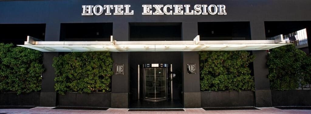 Hotel Excelsior Bari 4*