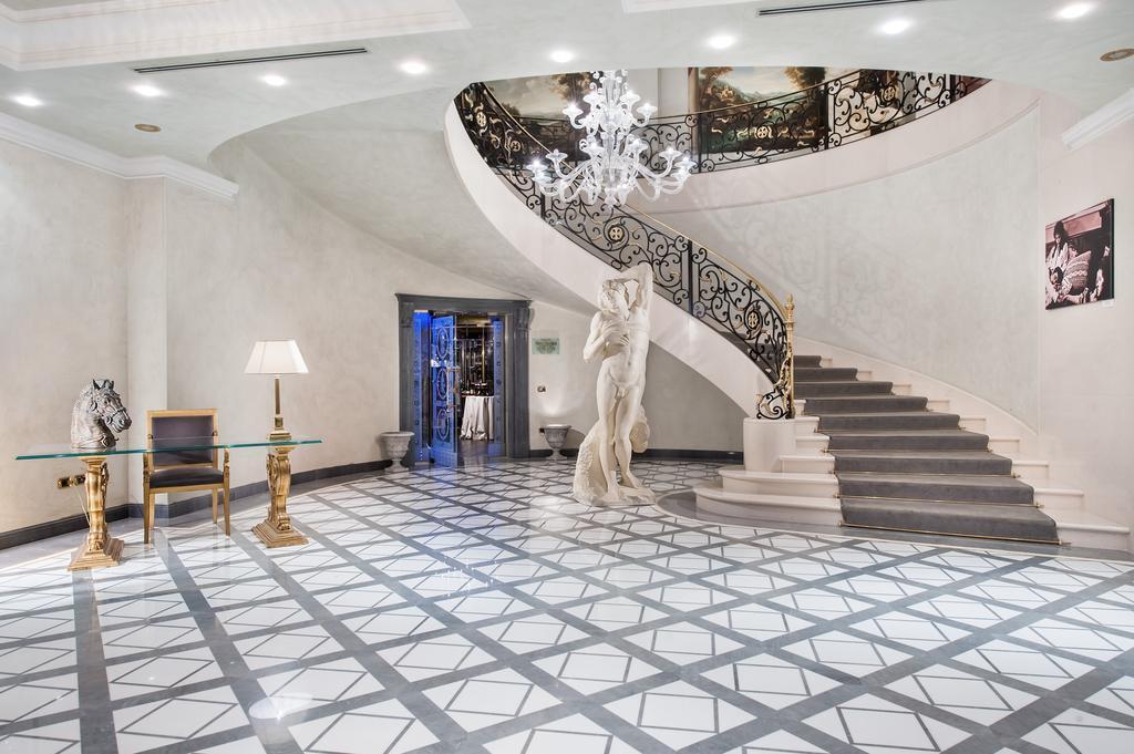 Obraz Royal Carlton 4*