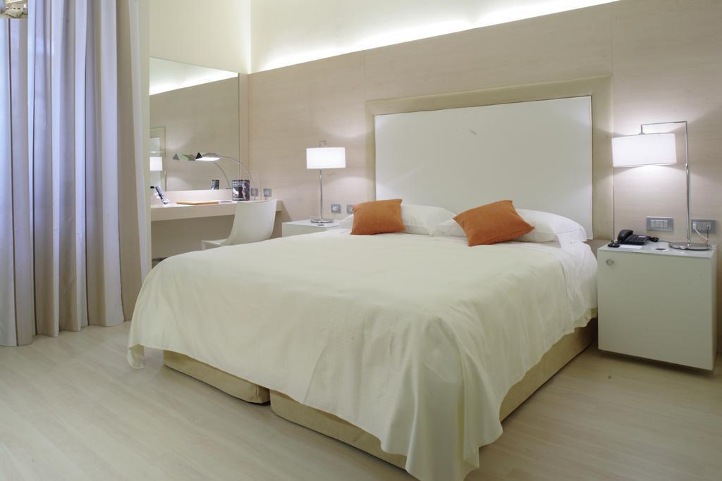 Hotel 4 Viale Masini Design Hotel 4*