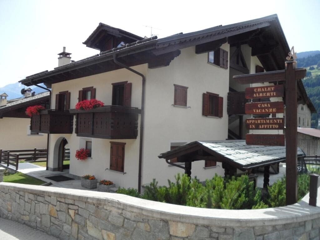 Hotel Chalet Alberti 3*