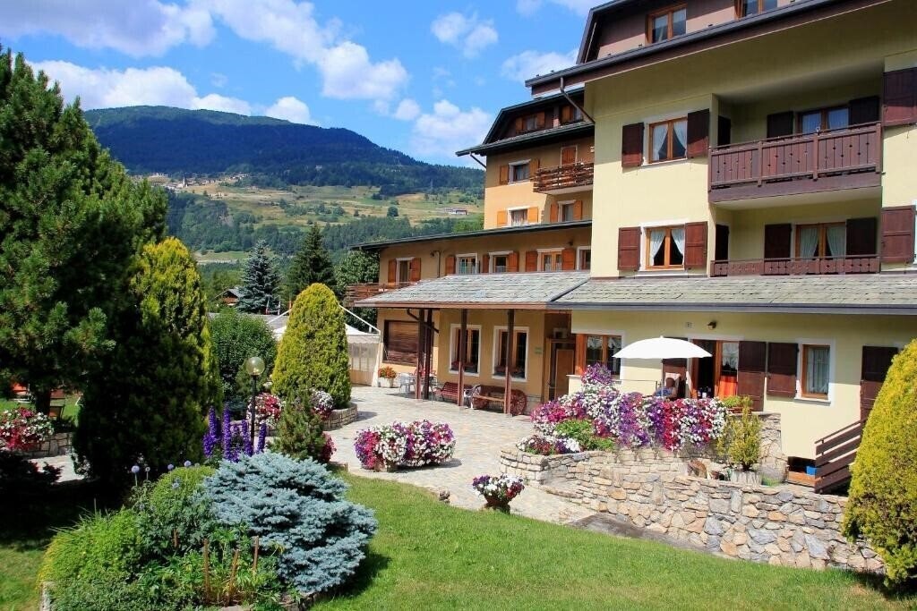 Готель Meuble Sci Sport Hotel 3*