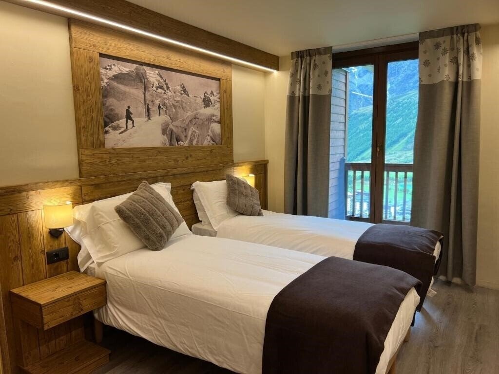 Zdjęcia Meuble Furggen 3*