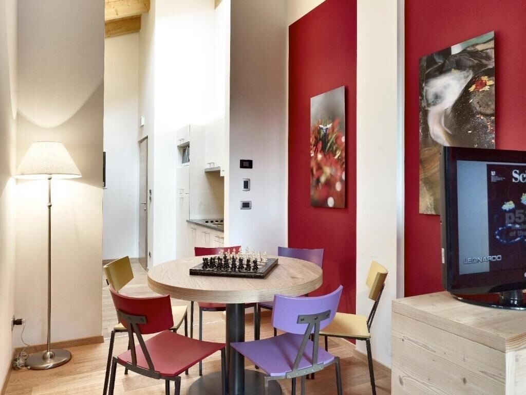 Obraz Color Home Suite Apartments 4*