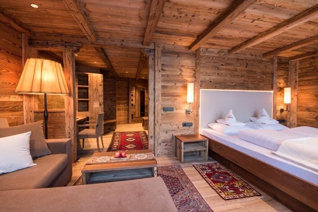 Zdjęcia Charme Hotel Uhrerhof Deur 4*