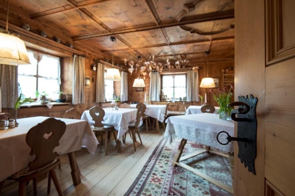 Zdjęcie Charme Hotel Uhrerhof Deur 4*