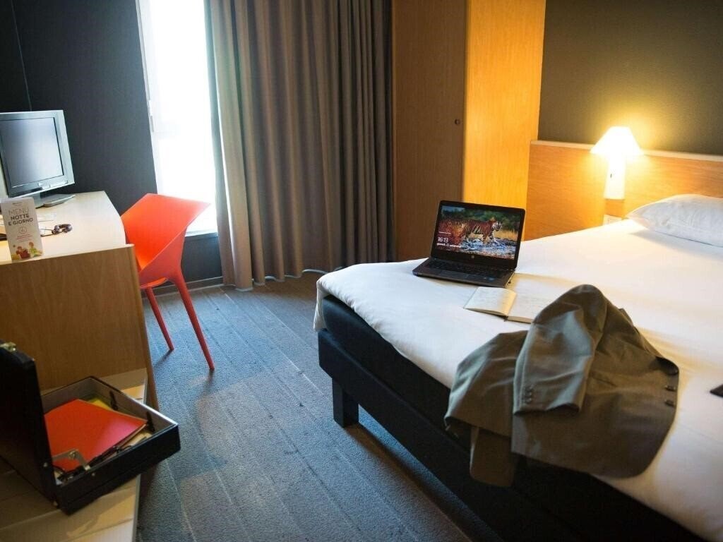 Zdjęcie Ibis Firenze Nord Aeroporto 3*