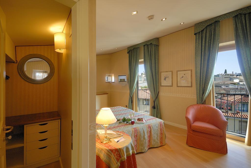 Картинка Pitti Palace Al Ponte Vecchio 4*