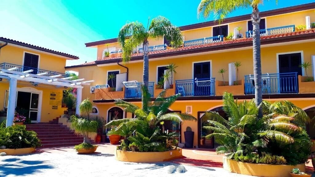 Фотографія Grotticelle 3*