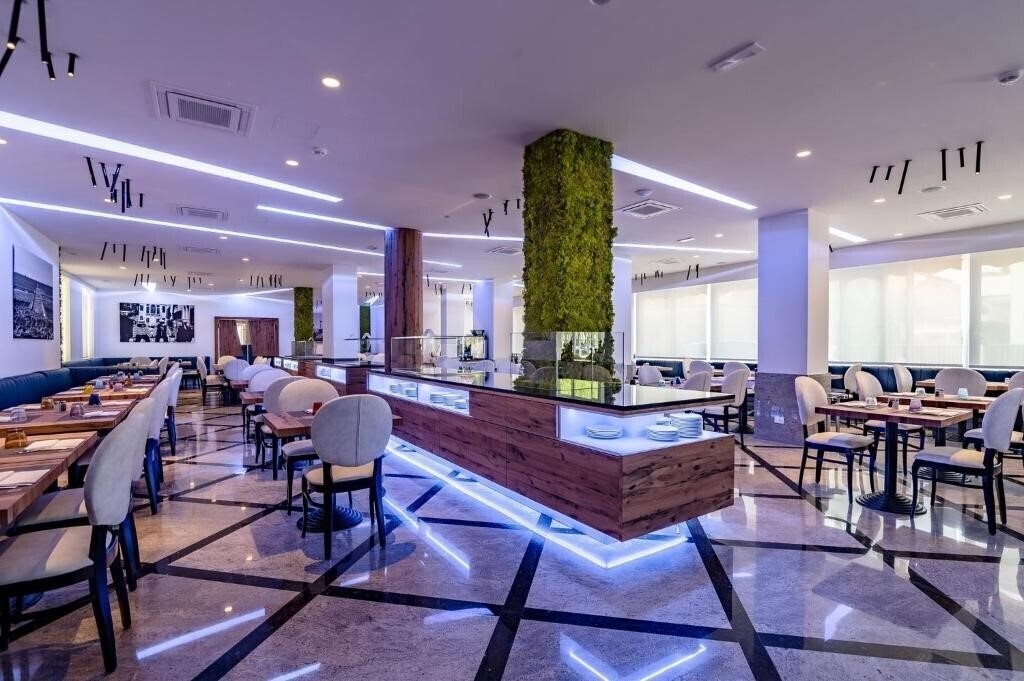 Zdjęcie Colombo 4*