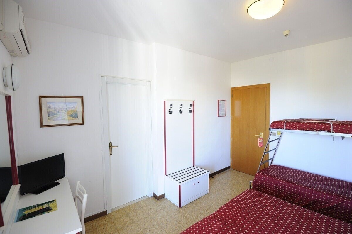 Hotel Jardan 3*